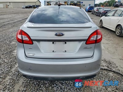 Zdjęcie 6 z 13 samochodu: 2013 FORD FIESTA SE VIN:3FADP4BJ3DM176186 - miniatura