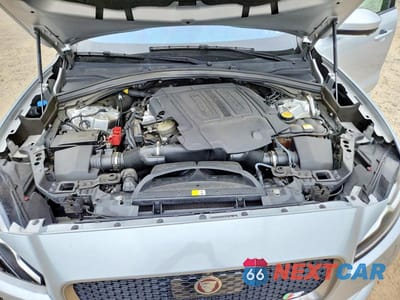 Zdjęcie 12 z 13 samochodu: 2018 JAGUAR F-PACE S VIN:SADCM2FV2JA240229 - miniatura