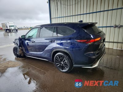 Drugie zdjęcie samochodu z przodu: 2025 TOYOTA HIGHLANDER XSE VIN:5TDKDRBH3SS579778 - miniatura