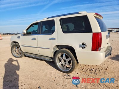 Drugie zdjęcie samochodu z przodu: 2007 CADI ESCALADE L VIN:1GYEC63827R290050 - miniatura
