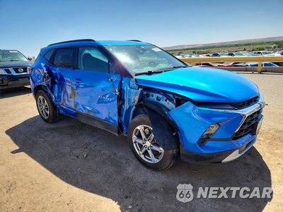 Czwarte zdjęcie samochodu z boku: 2024 CHEVROLET BLAZER 3LT VIN:3GNKBDR44RS164199 - miniatura