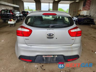Zdjęcie 6 z 13 samochodu: 2014 KIA RIO LX VIN:KNADM5A38E6358539 - miniatura