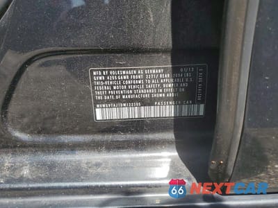 Zdjęcie 12 z 12 samochodu: 2013 VOLKSWAGEN GTI VIN:WVWGV7AJ1DW122305 - miniatura