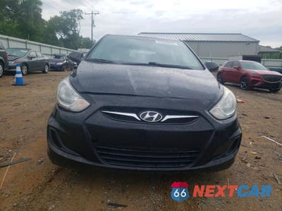 Piąte zdjęcie samochodu w środku: 2013 HYUNDAI ACCENT GS VIN:KMHCT5AE9DU116299 - miniatura