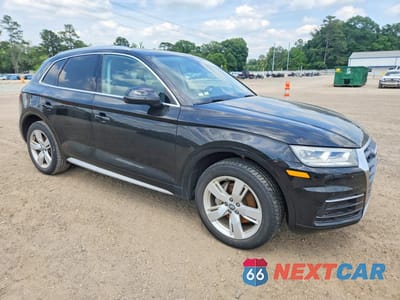 Czwarte zdjęcie samochodu z boku: 2018 AUDI Q5 PREMIUM PLUS VIN:WA1BNAFY9J2207693 - miniatura