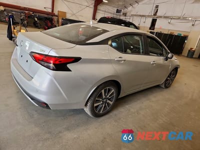Trzecie zdjęcie samochodu z tyłu: 2021 NISSAN VERSA SV VIN:3N1CN8EV9ML812331 - miniatura