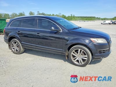 Czwarte zdjęcie samochodu z boku: 2014 AUDI Q7 PREMIUM PLUS VIN:WA1LGAFE1ED021080 - miniatura