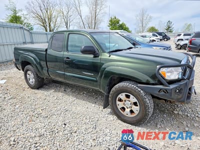 Czwarte zdjęcie samochodu z boku: 2012 TOYOTA TACOMA ACCESS CAB VIN:5TFUX4EN8CX013602 - miniatura