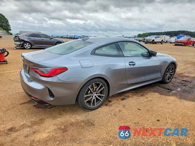 Trzecie zdjęcie samochodu z tyłu: 2022 BMW 430I VIN:WBA53AP06NCK17936 - miniatura