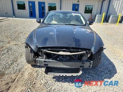 Piąte zdjęcie samochodu w środku: 2013 JAGUAR XJ VIN:SAJWA1C71D8V44554 - miniatura
