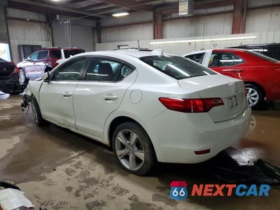 Drugie zdjęcie samochodu z przodu: 2013 ACURA ILX 20 TECH VIN:19VDE1F73DE006880 - miniatura