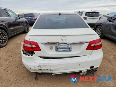 Zdjęcie 6 z 12 samochodu: 2011 MERCEDES-BENZ E 550 4MATIC VIN:WDDHF9AB2BA502324 - miniatura