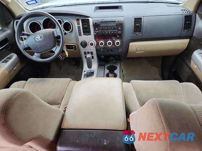 Zdjęcie 8 z 13 samochodu: 2008 TOYOTA SEQUOIA SR5 VIN:5TDZY64A88S013674 - miniatura