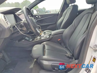 Zdjęcie 7 z 13 samochodu: 2024 BMW 228XI VIN:WBA73AK08R7R50889 - miniatura
