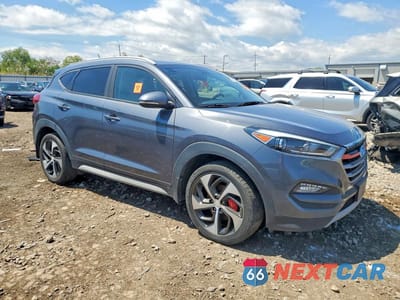 Czwarte zdjęcie samochodu z boku: 2017 HYUNDAI TUCSON SPORT VIN:KM8J3CA24HU390226 - miniatura