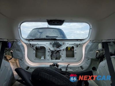 Zdjęcie 10 z 14 samochodu: 2024 HYUNDAI VENUE SEL VIN:KMHRC8A3XRU329084 - miniatura