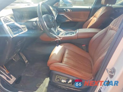 Zdjęcie 7 z 13 samochodu: 2026 BMW X6 M60I VIN:5UX43EX0XT9242756 - miniatura