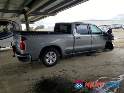 Trzecie zdjęcie samochodu z tyłu: 2026 CHEVROLET SILVERADO K1500 LT VIN:3GCUKDED0TG274331 - miniatura