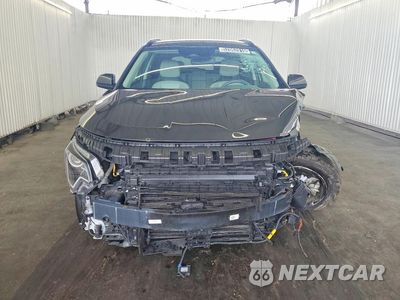 Piąte zdjęcie samochodu w środku: 2025 KIA NIRO EX VIN:KNDCR3LE4S5305230 - miniatura