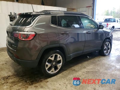 Trzecie zdjęcie samochodu z tyłu: 2020 JEEP COMPASS LIMITED VIN:3C4NJDCB0LT111713 - miniatura
