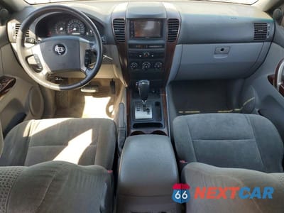 Zdjęcie 8 z 13 samochodu: 2005 KIA SORENTO LX VIN:KNDJD733955469184 - miniatura