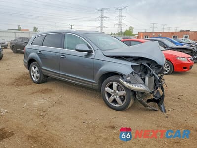 Czwarte zdjęcie samochodu z boku: 2015 AUDI Q7 TDI PREMIUM PLUS VIN:WA1LMBFE1FD018163 - miniatura