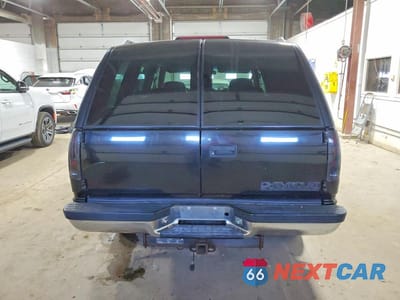 Zdjęcie 6 z 14 samochodu: 1997 CHEVROLET TAHOE K1500 VIN:1GNEK13R3VJ370819 - miniatura