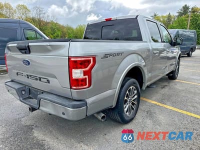 Trzecie zdjęcie samochodu z tyłu: 2020 FORD F150 SUPERCREW VIN:1FTEW1C57LFB84422 - miniatura