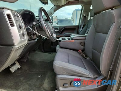 Zdjęcie 7 z 12 samochodu: 2016 GMC SIERRA K2500 SLE VIN:1GT22SEG4GZ360754 - miniatura