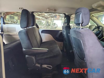 Zdjęcie 11 z 13 samochodu: 2014 DODGE GRAND CARAVAN SE VIN:2C4RDGBG2ER166774 - miniatura