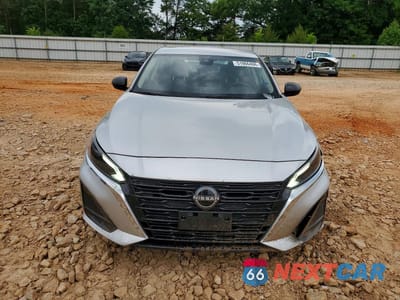 Piąte zdjęcie samochodu w środku: 2024 NISSAN ALTIMA 2.5 SV VIN:1N4BL4DV5RN341428 - miniatura