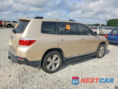 Trzecie zdjęcie samochodu z tyłu: 2012 TOYOTA HIGHLANDER LIMITED VIN:5TDDK3EH0CS136223 - miniatura