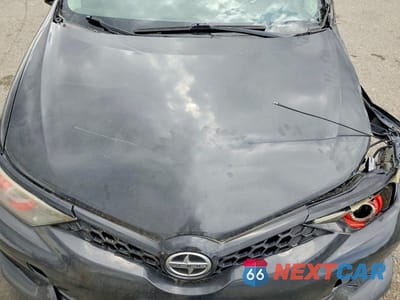 Zdjęcie 11 z 12 samochodu: 2016 TOYOTA SCION VIN:JTNKARJE2GJ518891 - miniatura