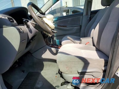 Zdjęcie 7 z 12 samochodu: 2005 TOYOTA COROLLA LE VIN:1NXBR32E35Z413552 - miniatura