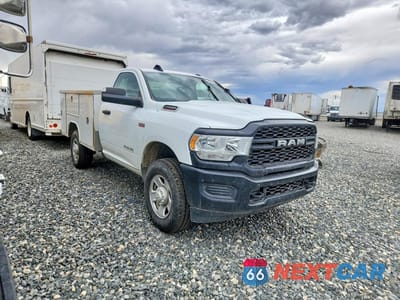 Czwarte zdjęcie samochodu z boku: 2022 RAM 2500 TRADESMAN VIN:3C7WR5AJ9NG253778 - miniatura