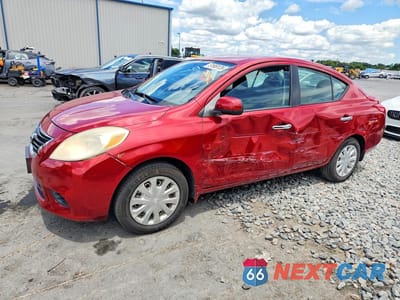 2012 NISSAN VERSA 1.6 S 3N1CN7AP8CL857146 - główne zdjęcie licytacji z USA - miniatura