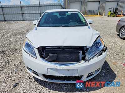 Piąte zdjęcie samochodu w środku: 2013 BUICK VERANO PREMIUM VIN:1G4PT5SV8D4160908 - miniatura