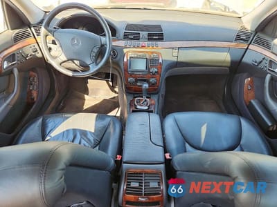 Zdjęcie 8 z 12 samochodu: 2002 MERCEDES-BENZ S 500 VIN:WDBNG75J22A235619 - miniatura