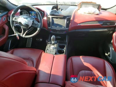 Zdjęcie 8 z 13 samochodu: 2018 MASERATI LEVANTE S SPORT VIN:ZN661YUS8JX292005 - miniatura