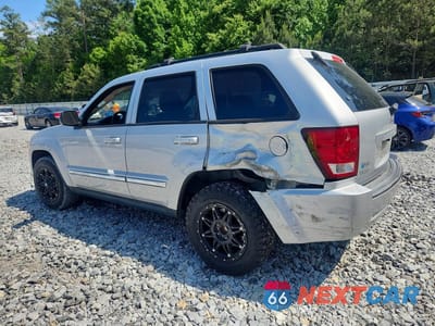 Drugie zdjęcie samochodu z przodu: 2010 JEEP GRAND CHEROKEE LAREDO VIN:1J4PS4GK4AC131465 - miniatura