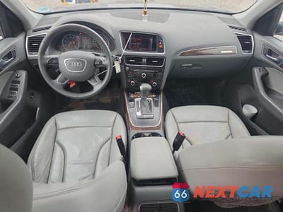 Zdjęcie 8 z 13 samochodu: 2016 AUDI Q5 PREMIUM VIN:WA1C2AFP0GA059890 - miniatura