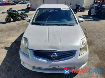 Piąte zdjęcie samochodu w środku: 2012 NISSAN SENTRA 2.0 VIN:3N1AB6AP2CL652996 - miniatura