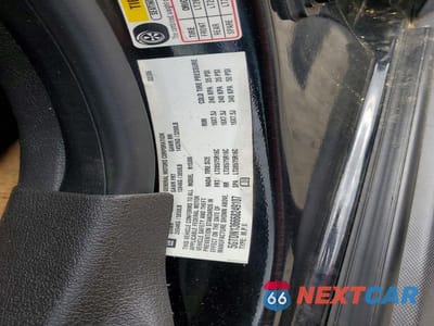 Zdjęcie 13 z 13 samochodu: 2006 HUMMER H3 VIN:5GTDN136668249107 - miniatura