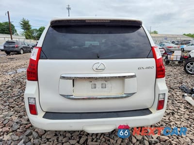 Zdjęcie 6 z 14 samochodu: 2013 LEXUS GX 460 VIN:JTJBM7FX2D5059213 - miniatura