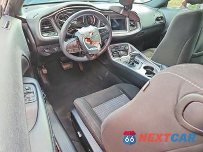Zdjęcie 8 z 12 samochodu: 2021 DODGE CHALLENGER SXT VIN:2C3CDZAG7MH502883 - miniatura
