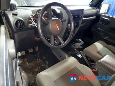 Zdjęcie 8 z 12 samochodu: 2010 JEEP WRANGLER UNLIMITED SPORT VIN:1J4BA3H19AL194221 - miniatura