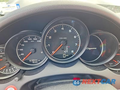 Zdjęcie 9 z 12 samochodu: 2018 PORSCHE CAYENNE VIN:WP1AA2A26JKA01395 - miniatura