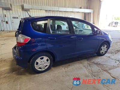 Trzecie zdjęcie samochodu z tyłu: 2013 HONDA FIT VIN:JHMGE8H37DC075195 - miniatura