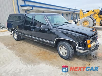 Czwarte zdjęcie samochodu z boku: 1998 GMC SIERRA C1500 VIN:2GTEC19R6W1519782 - miniatura
