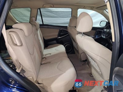 Zdjęcie 11 z 13 samochodu: 2007 TOYOTA RAV4 LIMITED VIN:JTMBK31V475016424 - miniatura